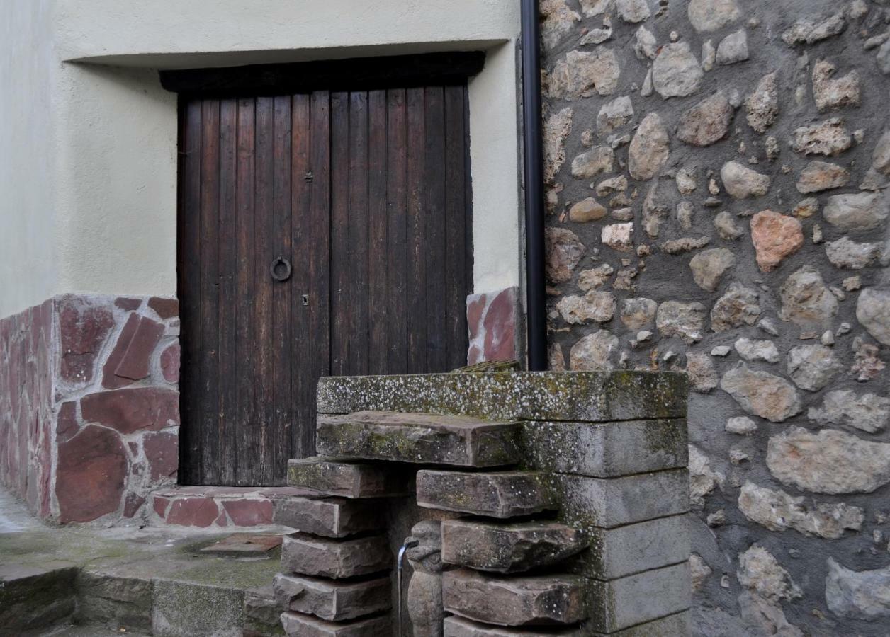 Hostel El Moli Organya Eksteriør bilde